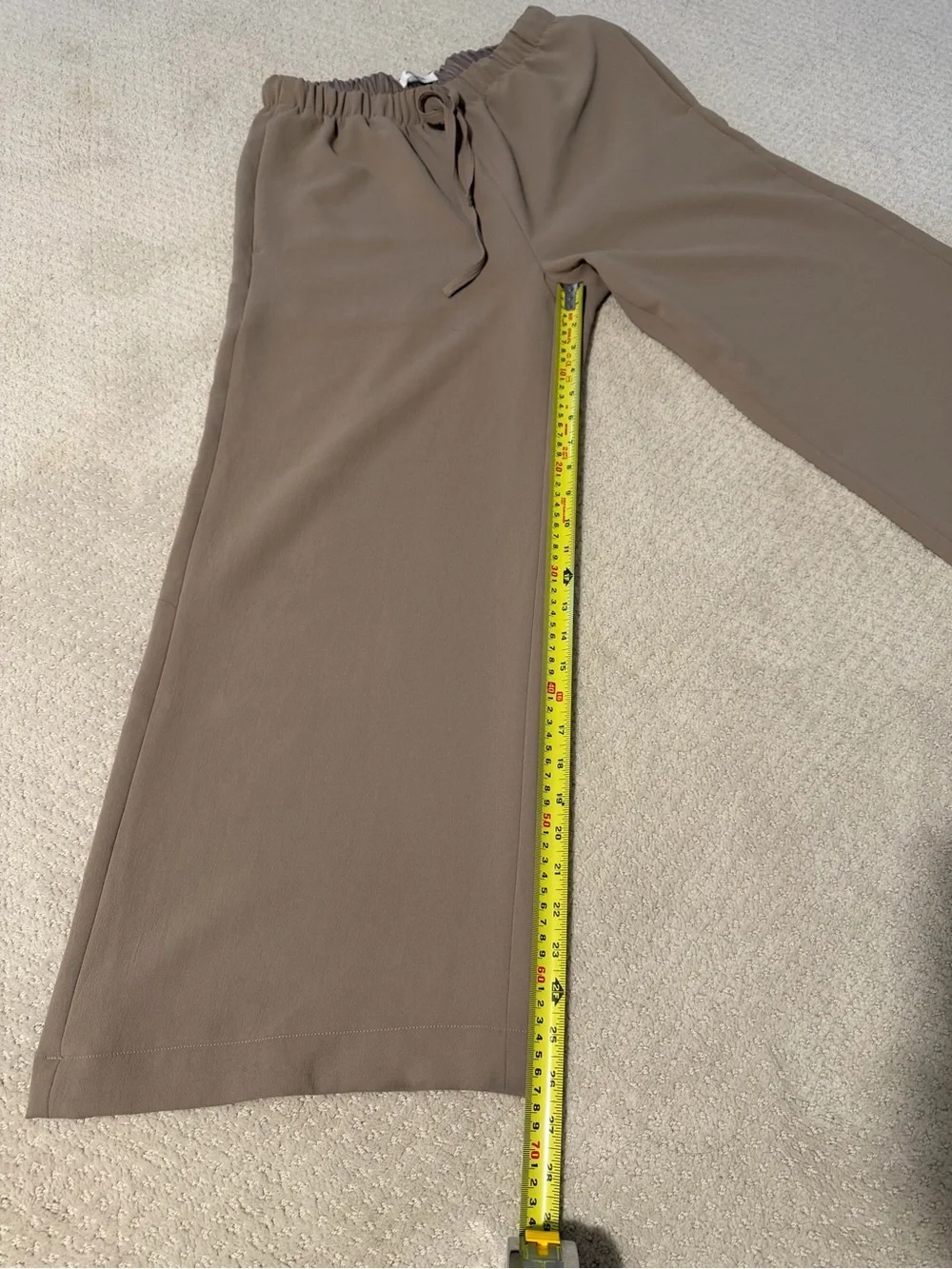 Aritzia The Lodge Pant Wide-Leg in Taupe- Medium SHORT